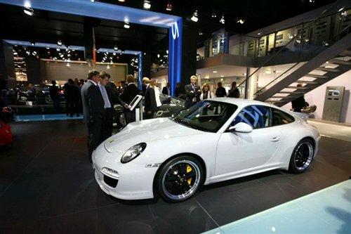 A ȫ±r911 Turbo(sh)܇ ܇֮